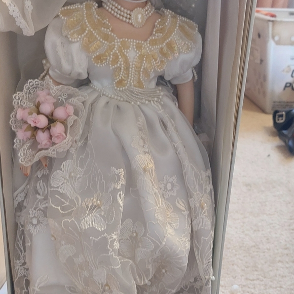 Porcelain Doll - Picture 2 of 5